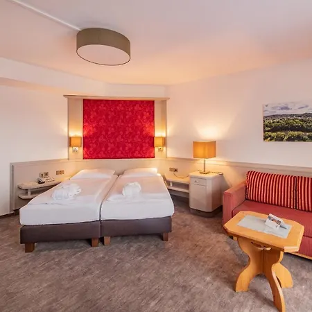 Goebels Rodenberg فندق 4*