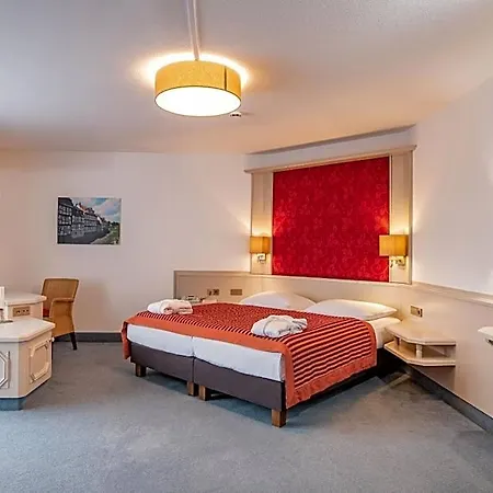 Hotel Goebels Rodenberg 4*