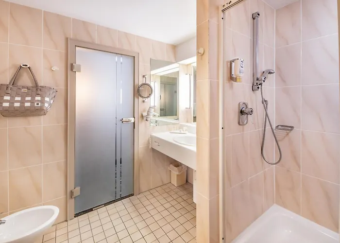 Hotel Goebels Rodenberg 4*